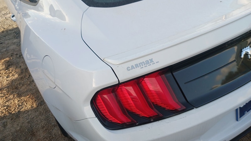 2021 Ford Mustang  17
