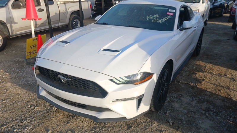 2021 Ford Mustang  2