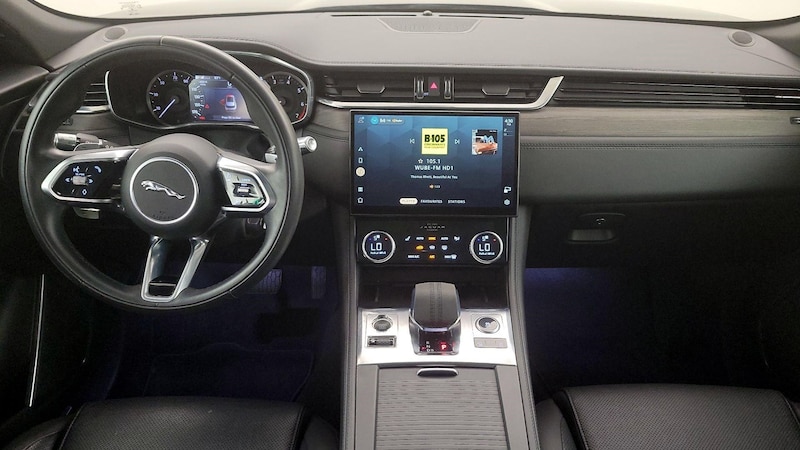 2021 Jaguar F-Pace S 9