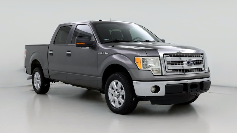 2013 Ford F-150 XLT Hero Image