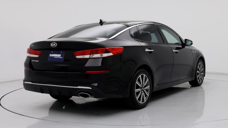 2019 Kia Optima LX 8