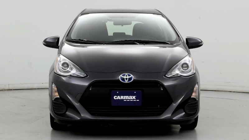 2016 Toyota Prius c Four 5