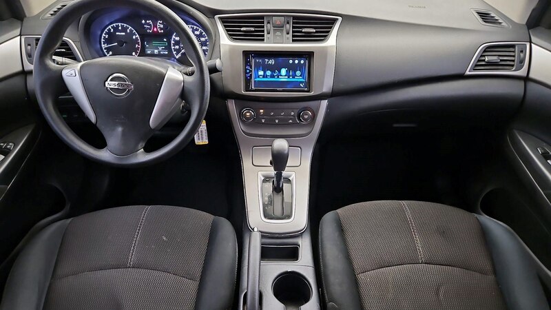 2014 Nissan Sentra S 9