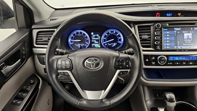 2018 Toyota Highlander Limited 10