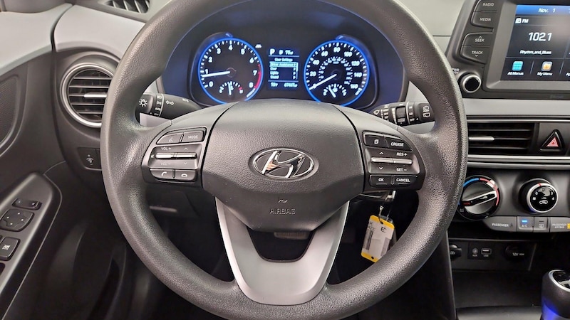 2021 Hyundai Kona SE 10