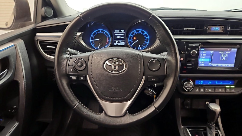 2016 Toyota Corolla S 10