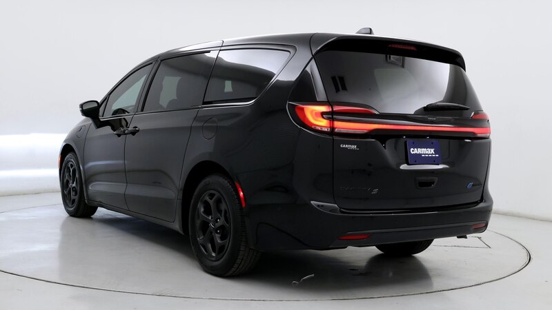 2023 Chrysler Pacifica Hybrid Touring L 2