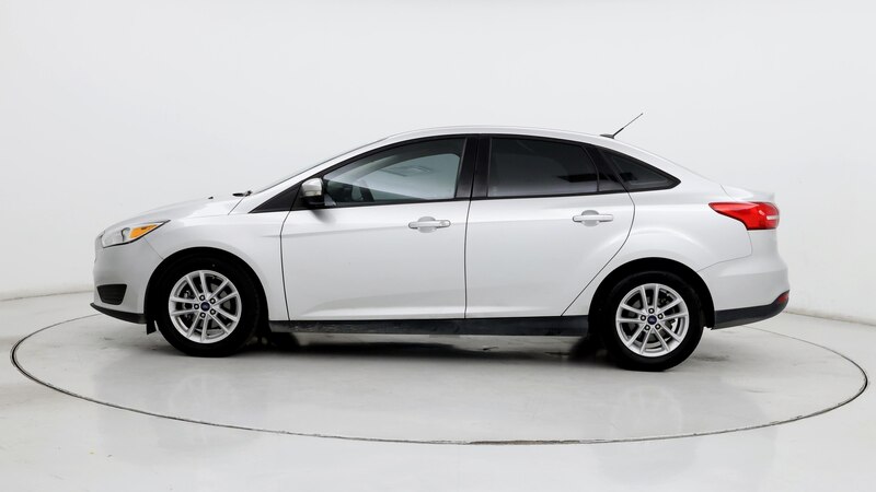 2017 Ford Focus SE 3