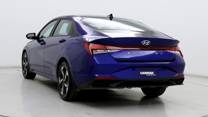 2023 Hyundai Elantra SEL 2