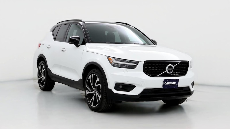 2021 Volvo XC40 T5 R-Design Hero Image