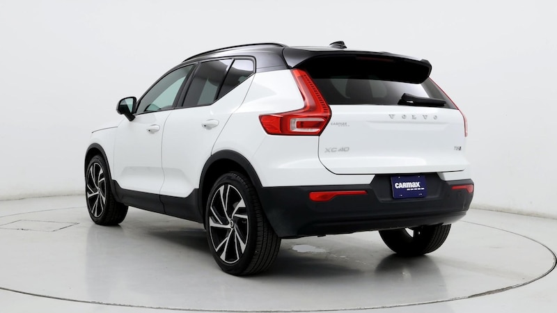 2021 Volvo XC40 T5 R-Design 2