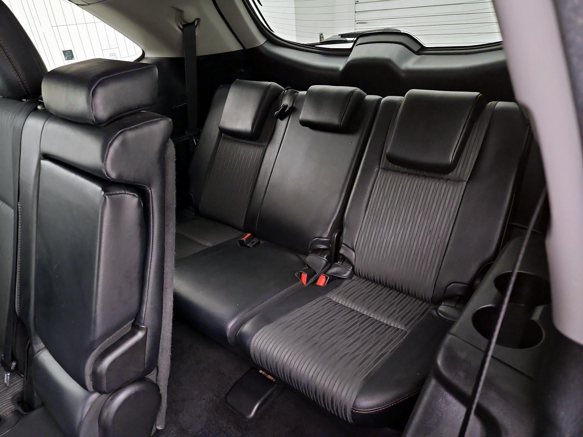 Thumbnail: 2019 Toyota Highlander - 20