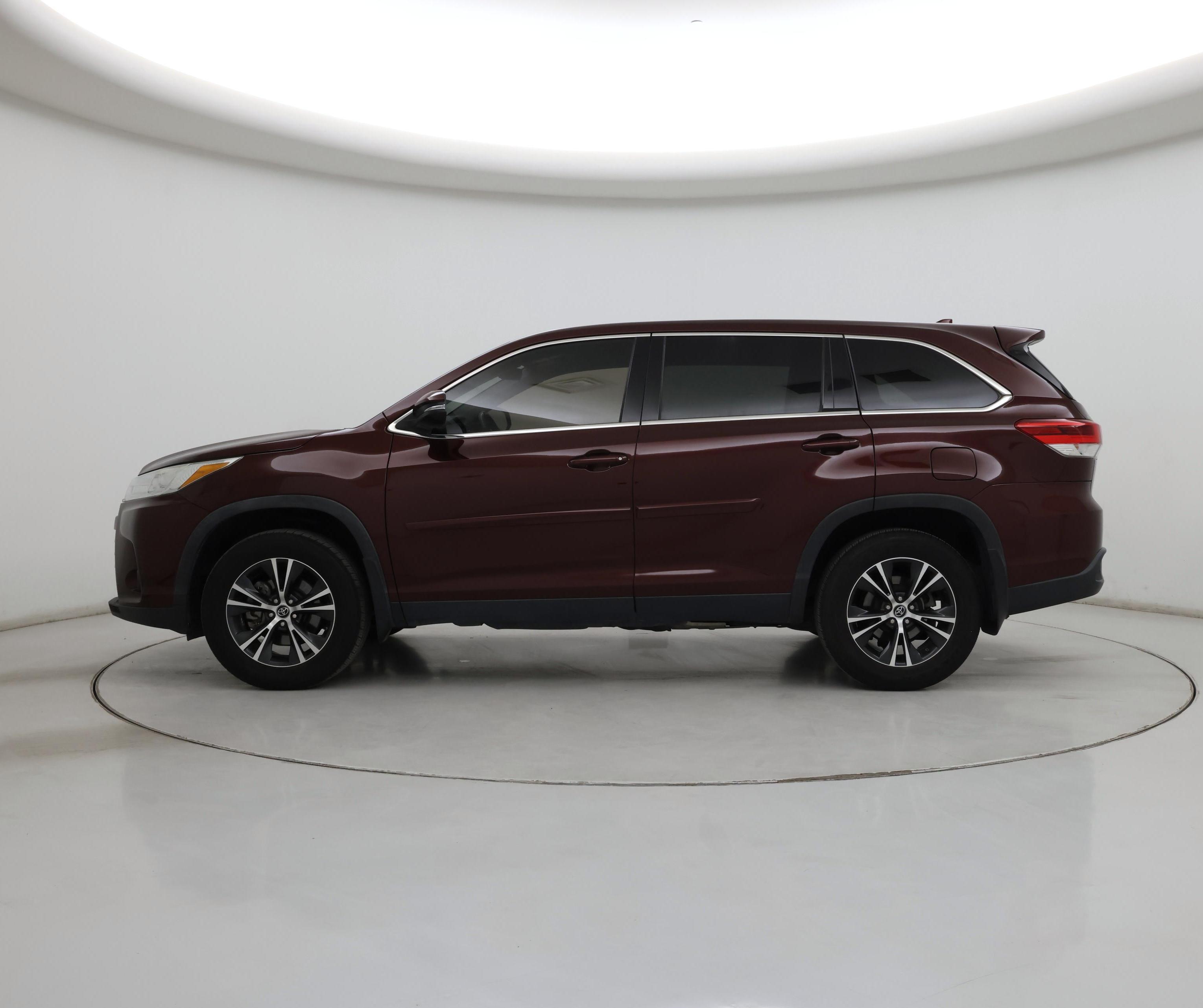 Thumbnail: 2019 Toyota Highlander - 3