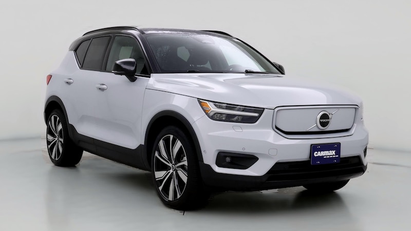 2022 Volvo XC40 P8 Plus Hero Image