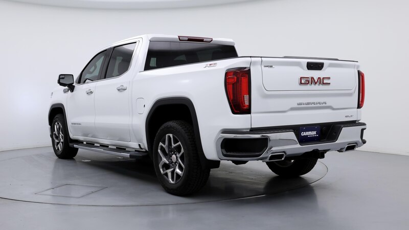 2023 GMC Sierra 1500 SLT 2