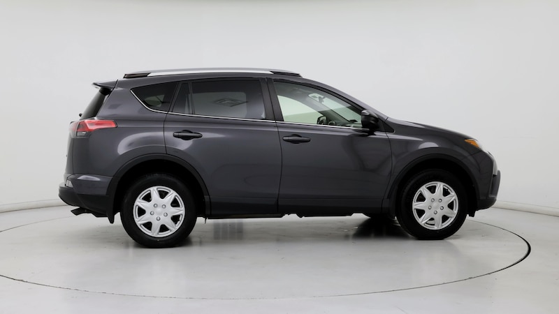 2017 Toyota RAV4 LE 7