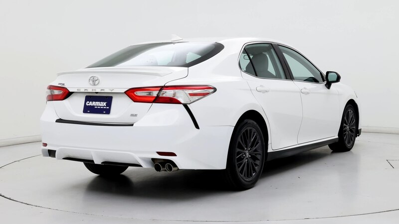 2019 Toyota Camry SE 8