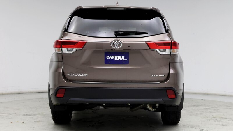 2019 Toyota Highlander XLE 6