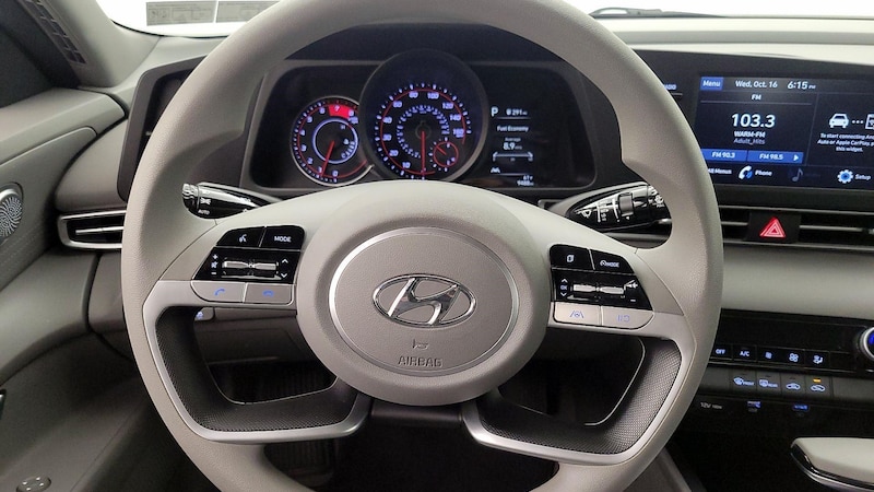 2021 Hyundai Elantra SEL 10