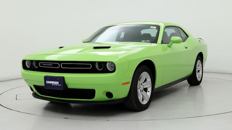 2023 Dodge Challenger SXT 4