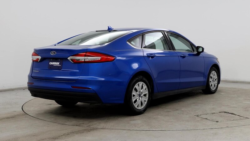 2020 Ford Fusion S 8