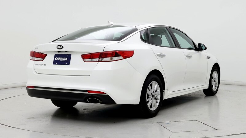 2017 Kia Optima LX 8