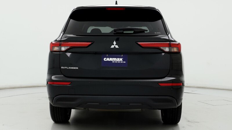 2022 Mitsubishi Outlander ES 6