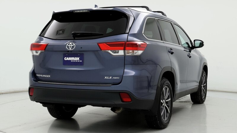 2019 Toyota Highlander XLE 8