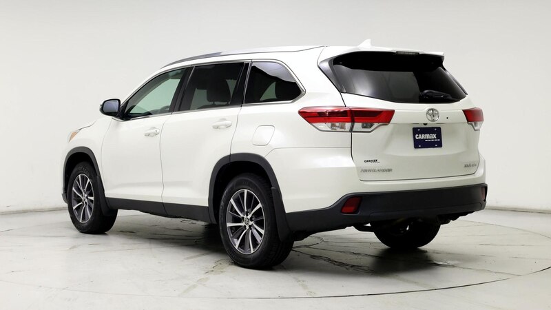 2019 Toyota Highlander XLE 2