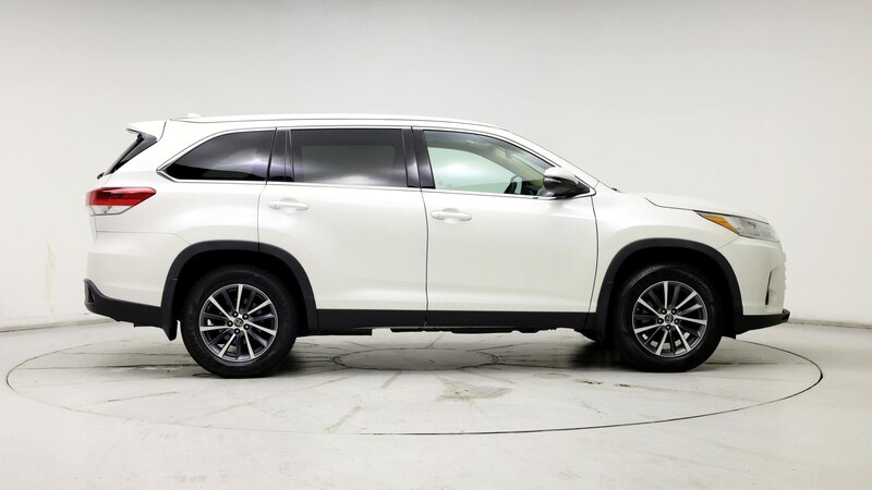 2019 Toyota Highlander XLE 7