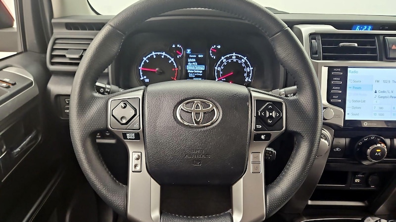 2022 Toyota 4Runner SR5 10