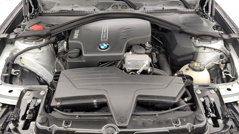 2015 BMW 3 Series 328xi 22