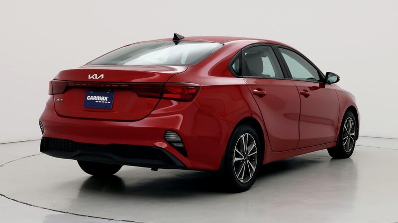 2022 Kia Forte LXS 8