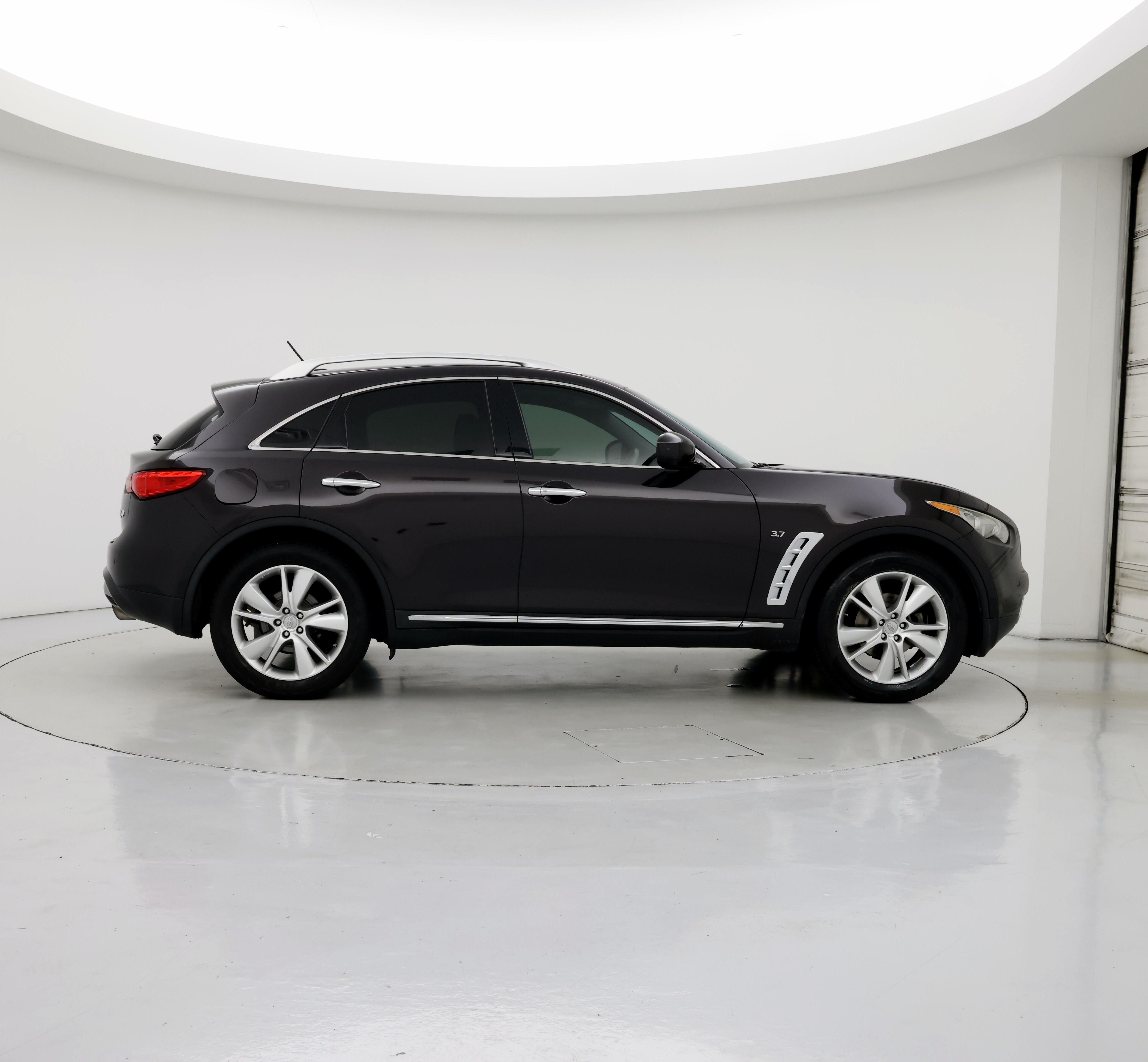Thumbnail: 2016 INFINITI QX70 - 7
