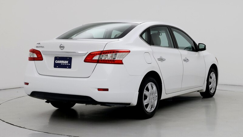 2015 Nissan Sentra S 8