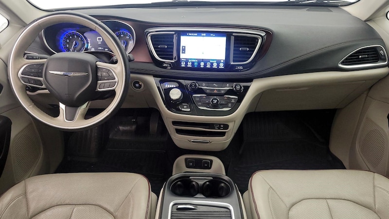 2020 Chrysler Pacifica Limited 9