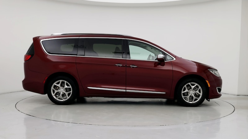 2020 Chrysler Pacifica Limited 7