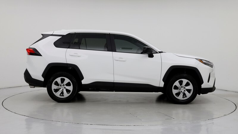 2023 Toyota RAV4 LE 7