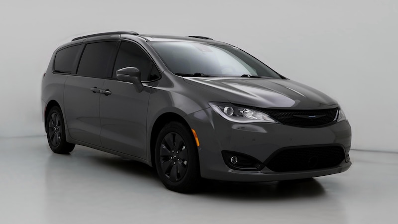 2020 Chrysler Pacifica Hybrid Limited Hero Image