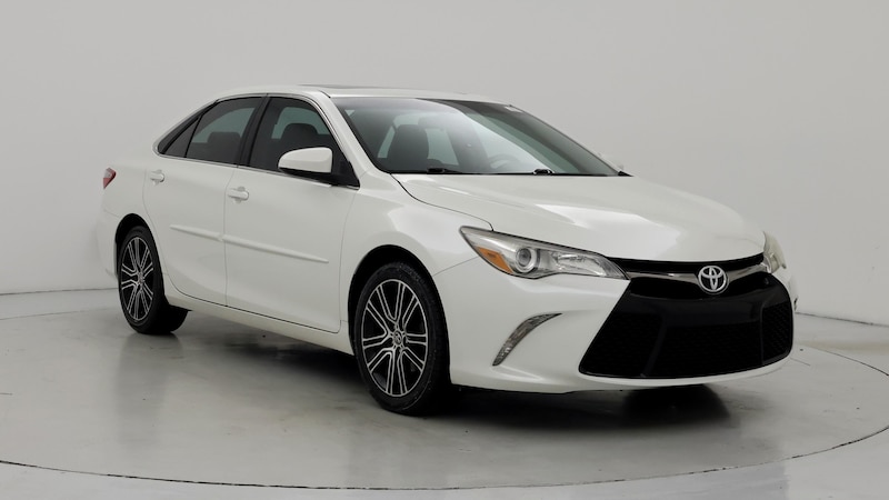 2016 Toyota Camry L Hero Image