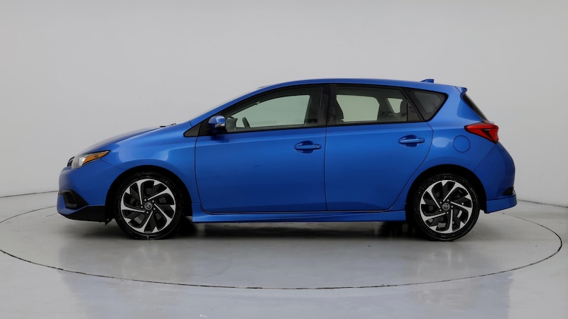 2018 Toyota Corolla iM  3