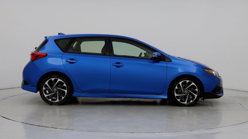 2018 Toyota Corolla iM  7