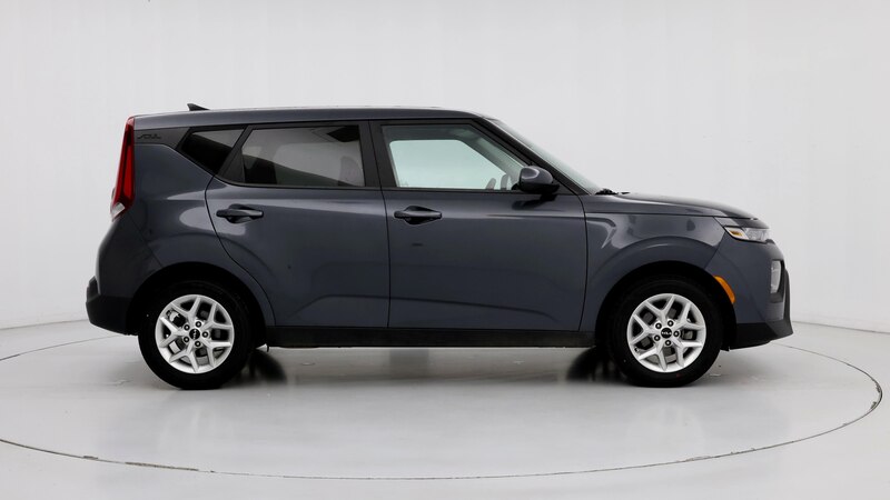 2022 Kia Soul LX 7