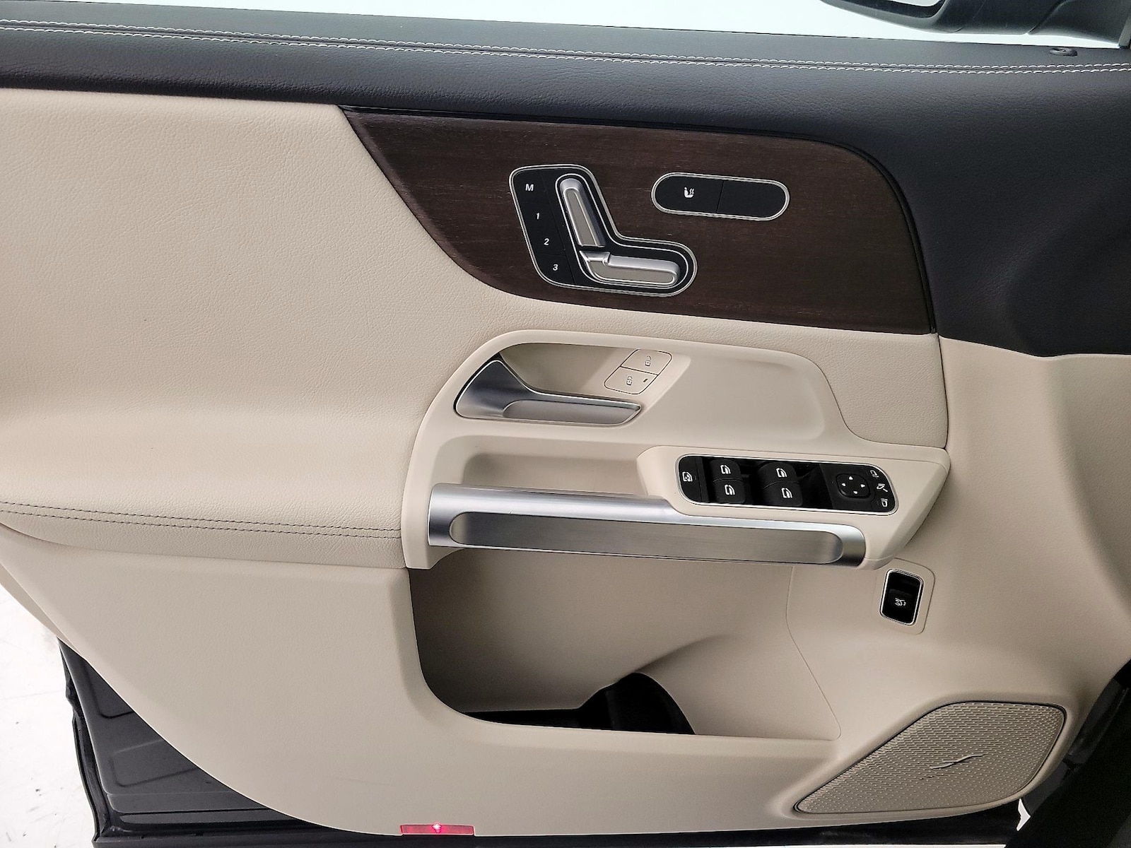 2021 Mercedes-Benz GLB Base - Photo 13
