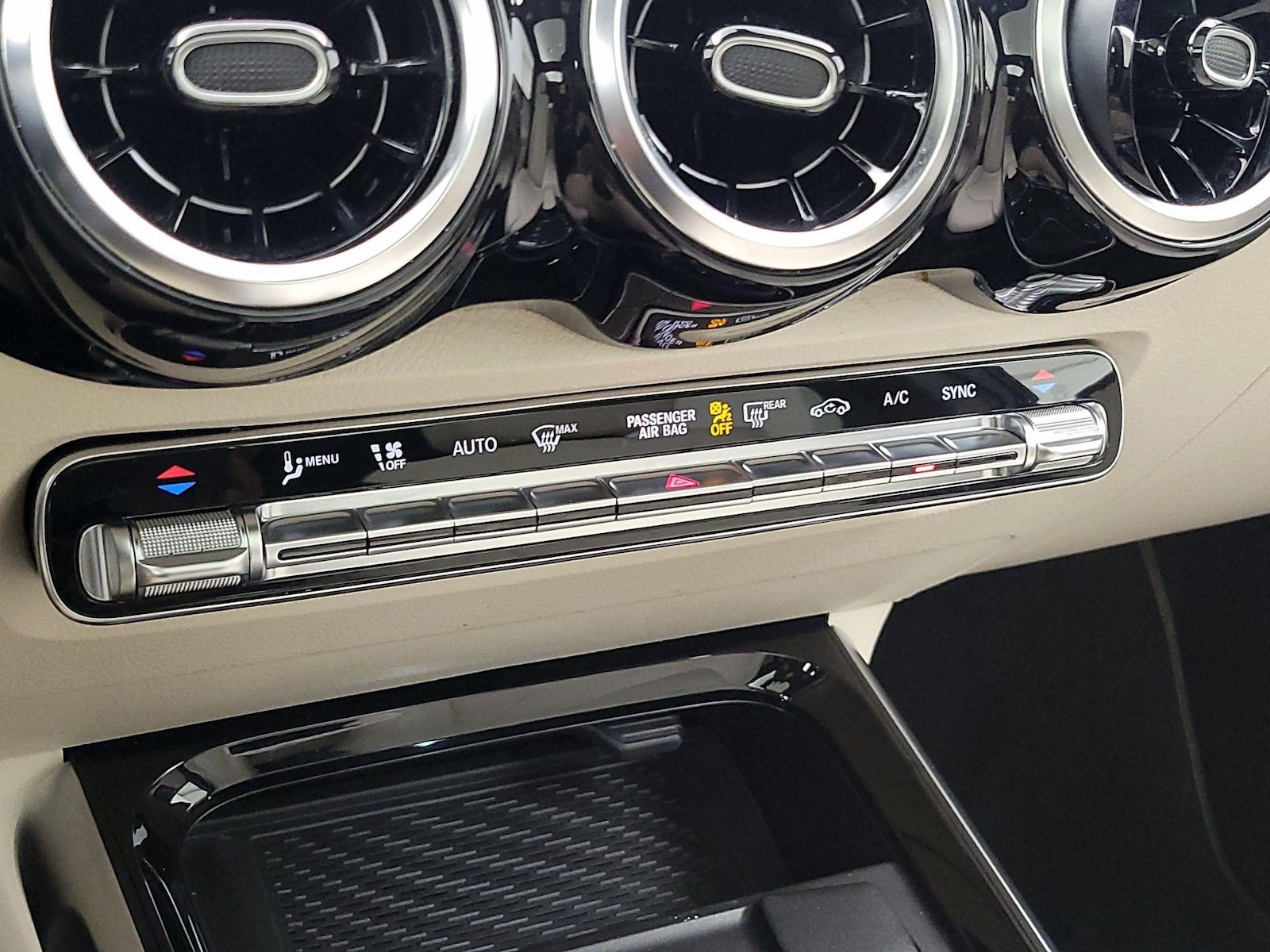 2021 Mercedes-Benz GLB Base - Photo 17