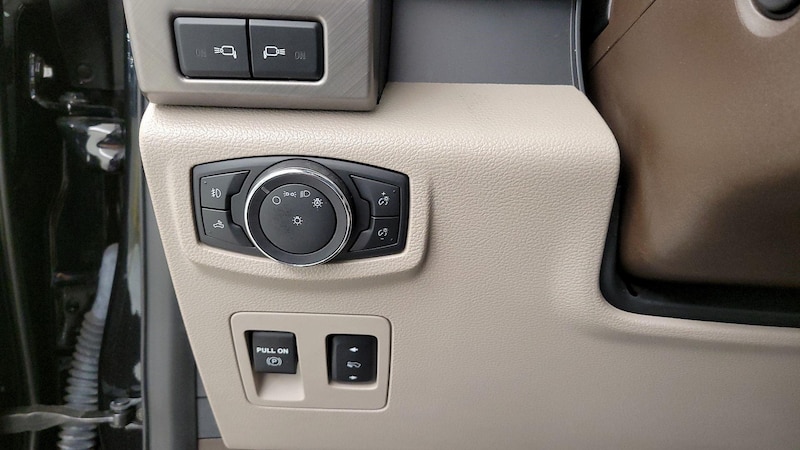 2020 Ford F-150 Limited 13