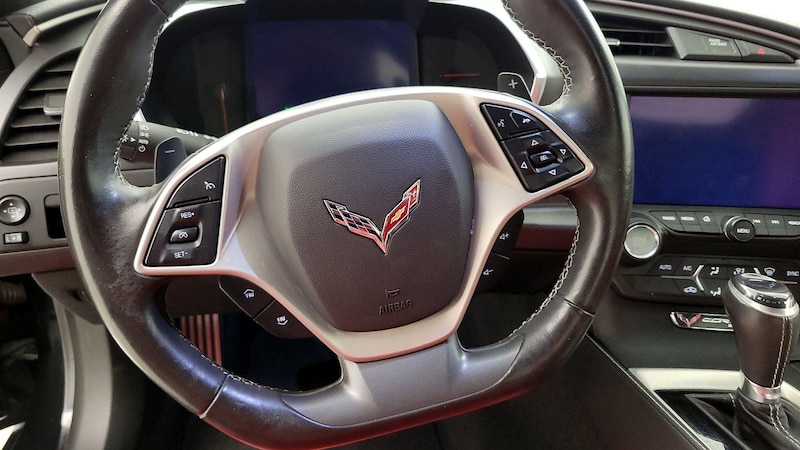 2019 Chevrolet Corvette Stingray 10