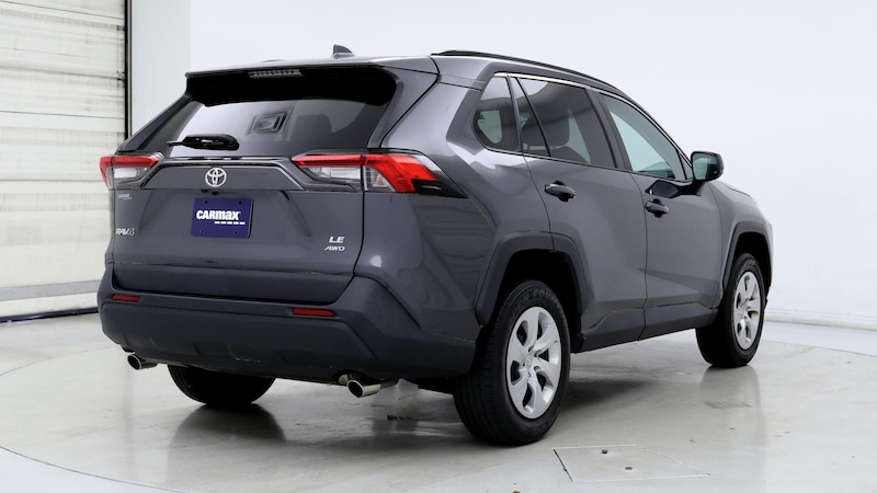 2020 Toyota RAV4 LE 8