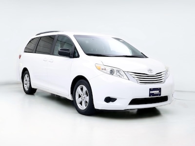 2015 Toyota Sienna LE -
                Boston, MA