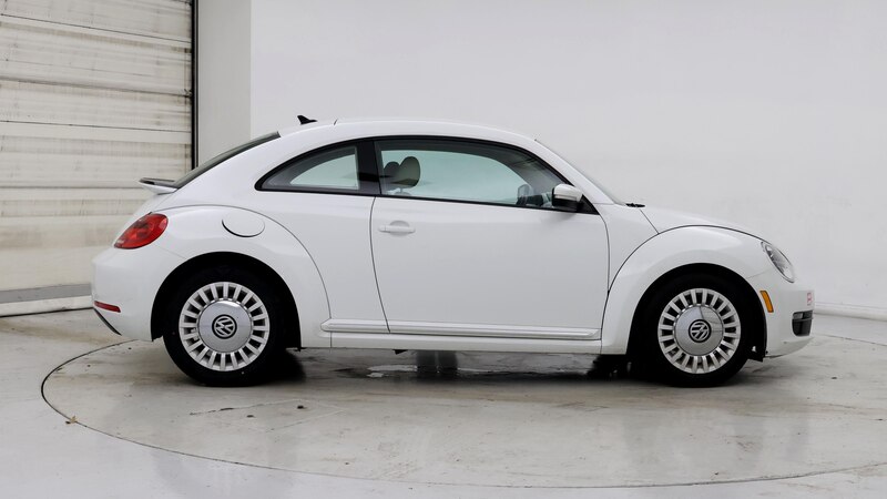 2016 Volkswagen Beetle SE 7